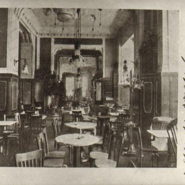 Az Abbázia belső tere (1913)